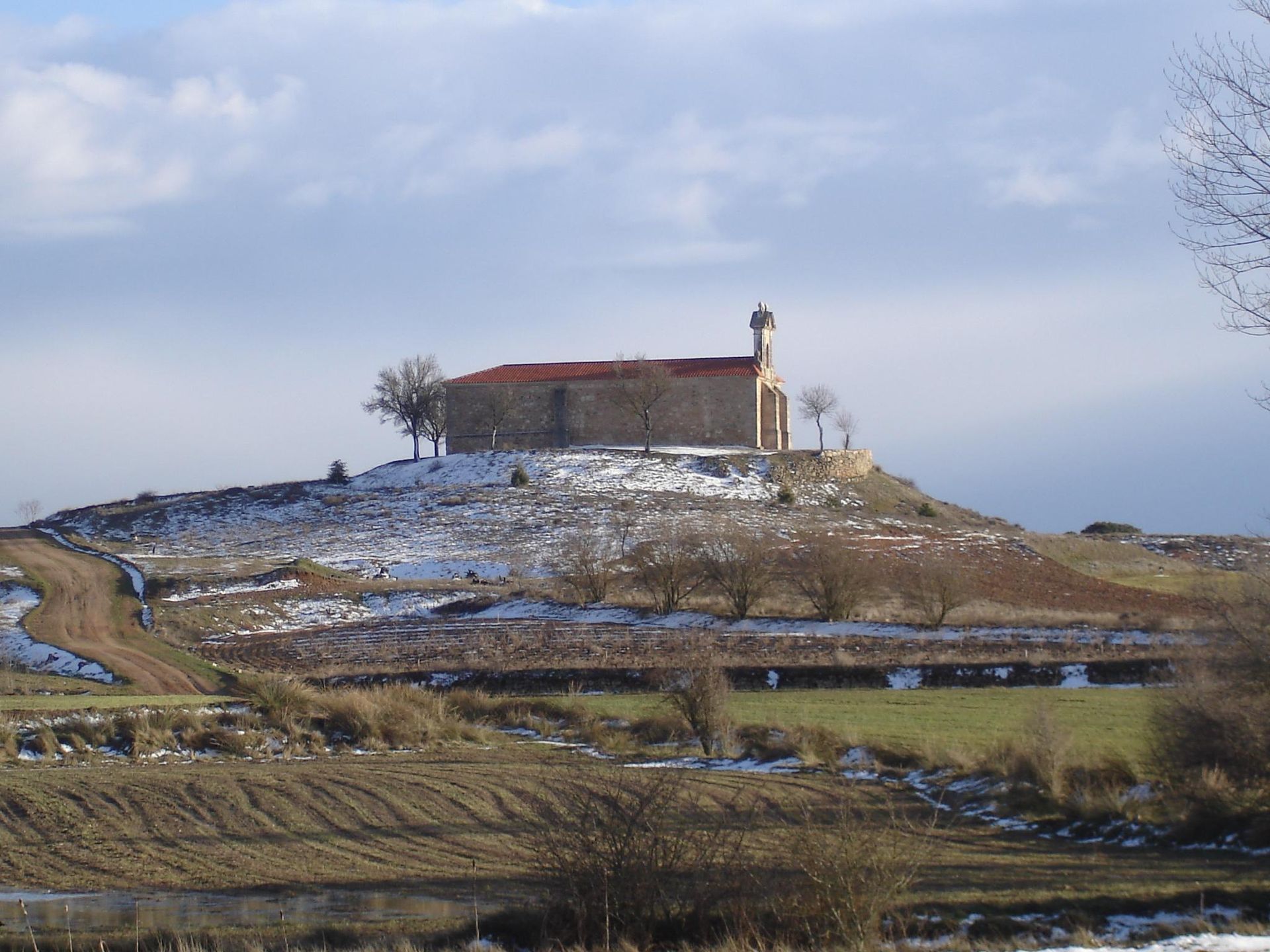 Ermita de la Virgen de Basardilla